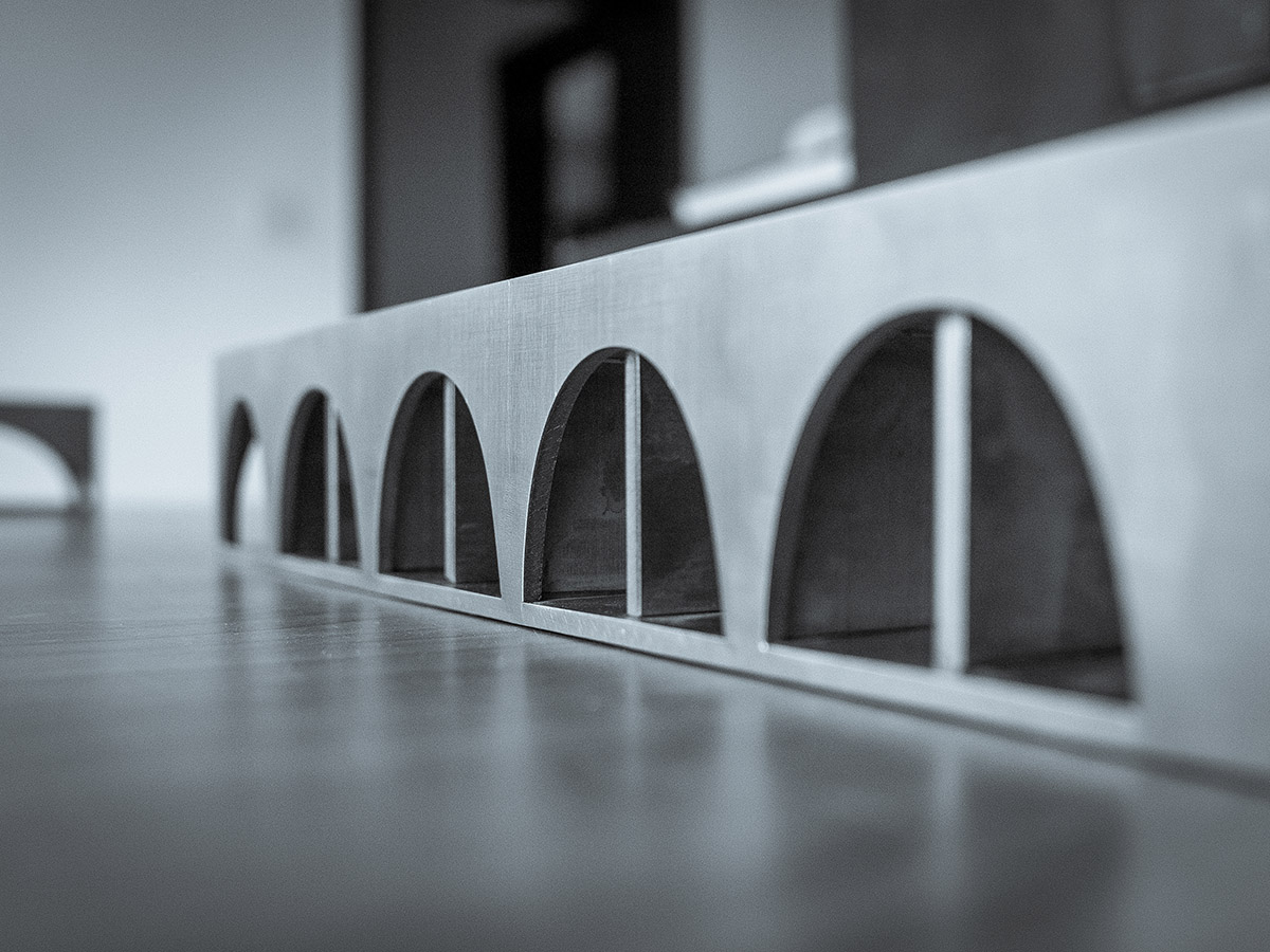 TEMP designs runner's station with stainless steel arcades in Beijing Olympic Forest Park