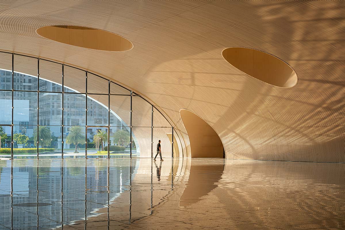 Culture and art complex features three mega arches that serve as a gateway to the city in Zhuhai