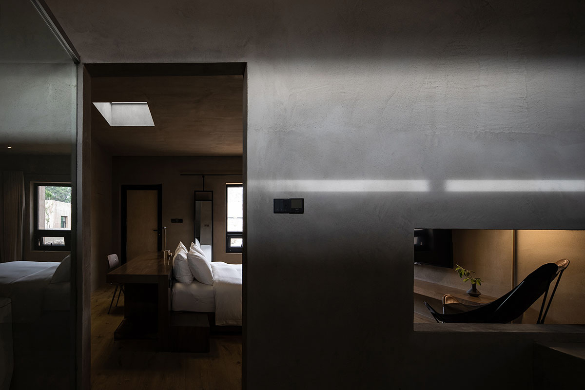 DAS Lab completes Lost Villa Boutique Hotel with earth-toned colours and smooth details in Ningxia