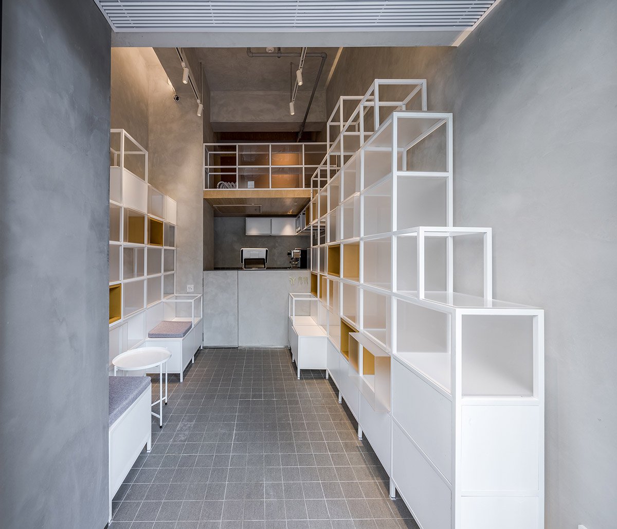 Onexn Architects built small cafe on a narrow plot in Shenzhen, China
