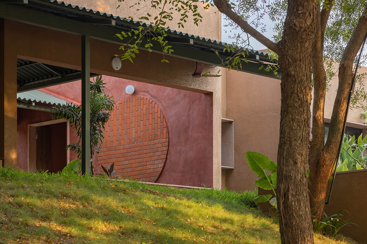 Farmhouse by Studio DesignSeed becomes a natural extension of its surroundings on Indian hills