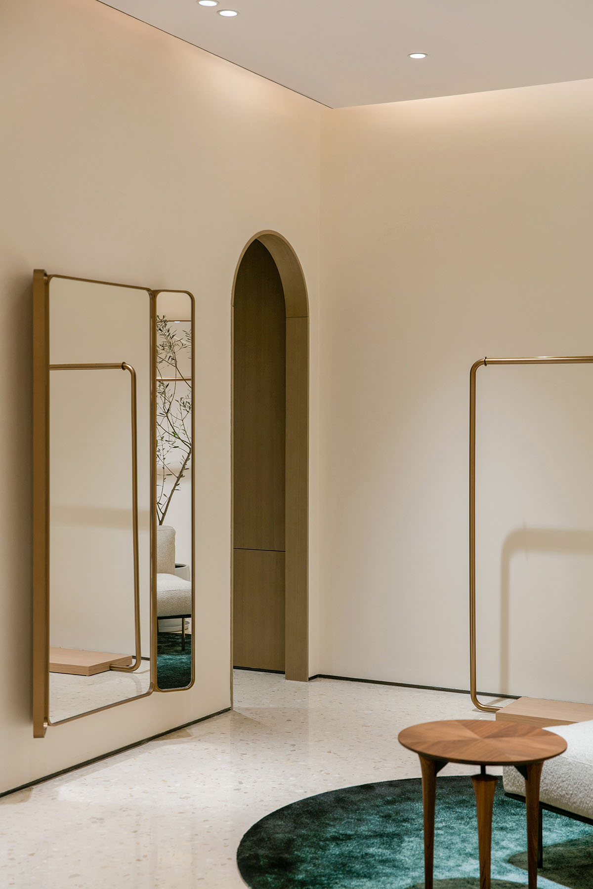 JYDP designs retail space with warm tones and curved walls in Shanghai