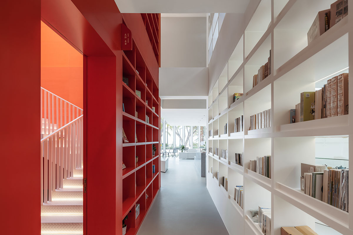 Wutopia Lab elaborates bookstore with red triangular bookshelves for Tianya Books in China 