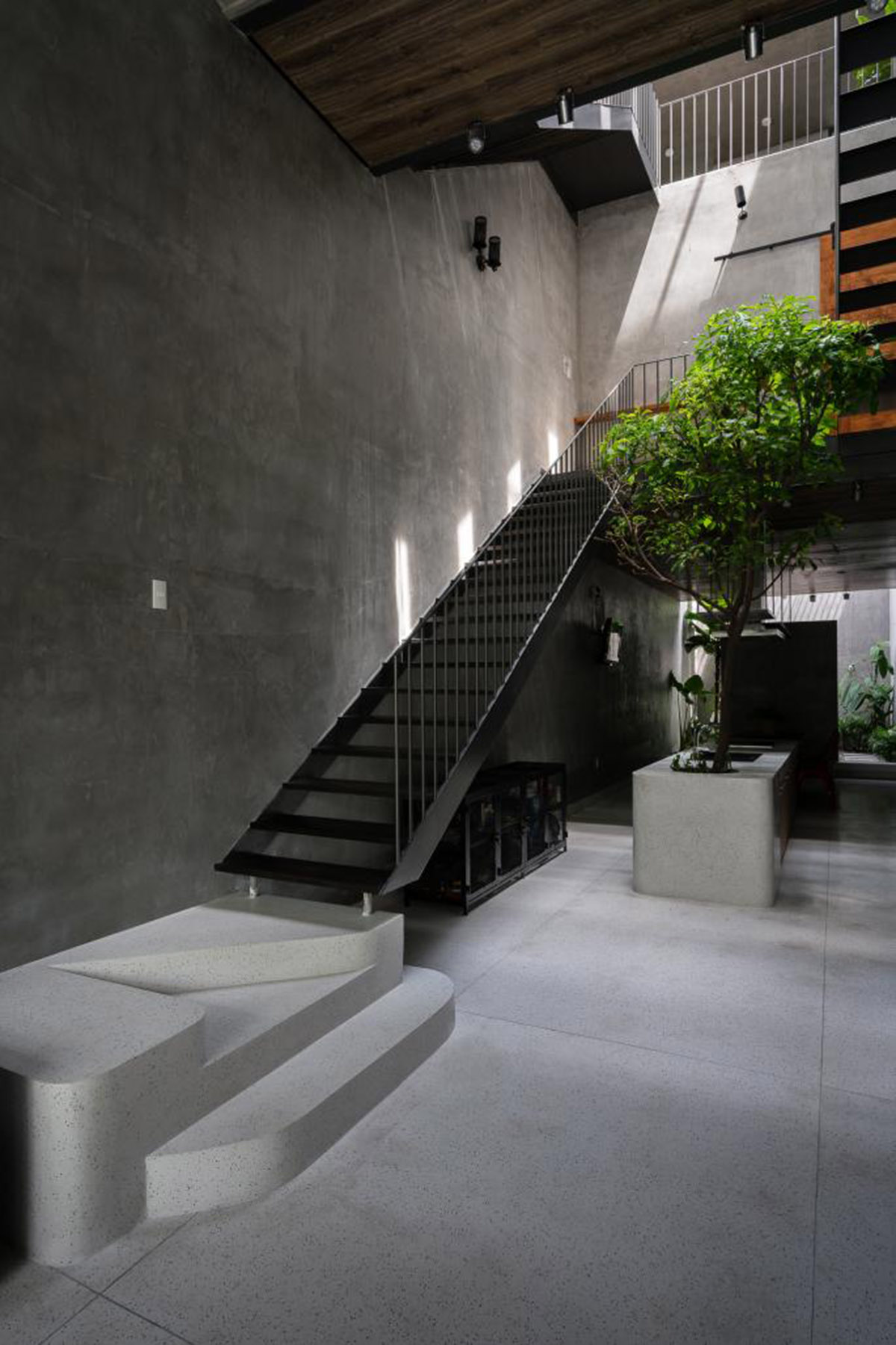 23o5 studio built narrow Tien House that can be adaptable to comfortable lifestyle in Vietnam 