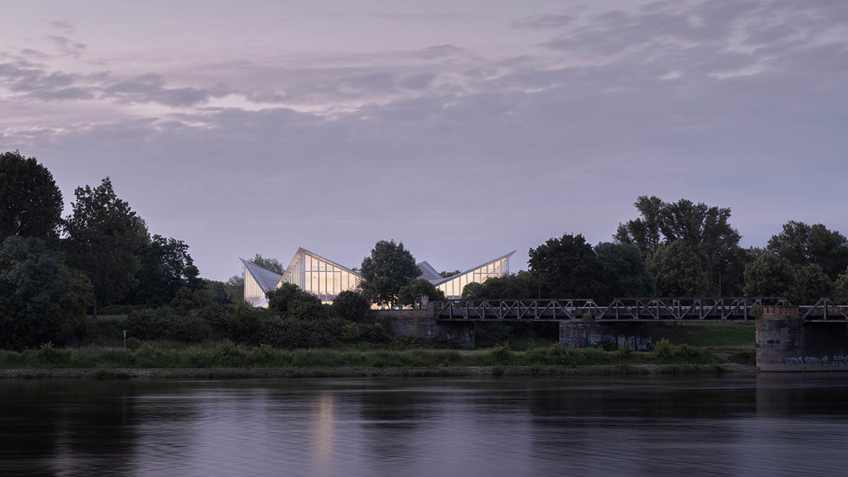 gmp refurbishes 1969s multi-purpose hall Hyparschale in Magdeburg, Germany