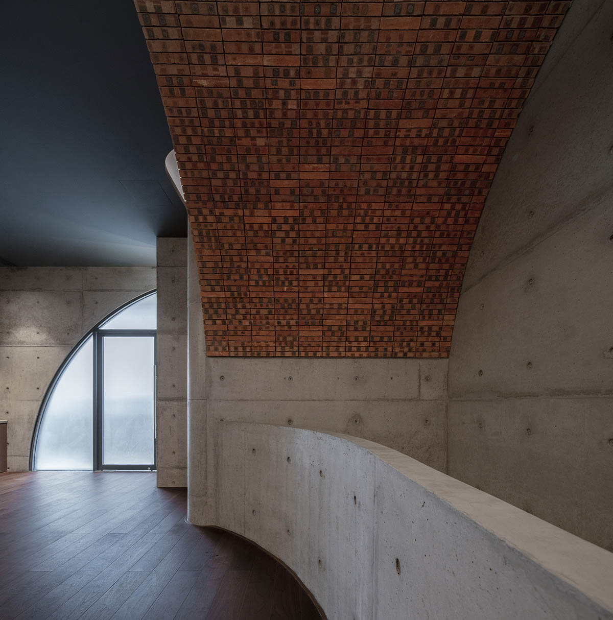 bigER club design built restaurant with valued brick walls in Shenzhen