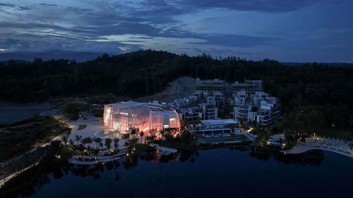 Wutopia Lab built an art gallery enveloped by Ferrari membranes to resemble