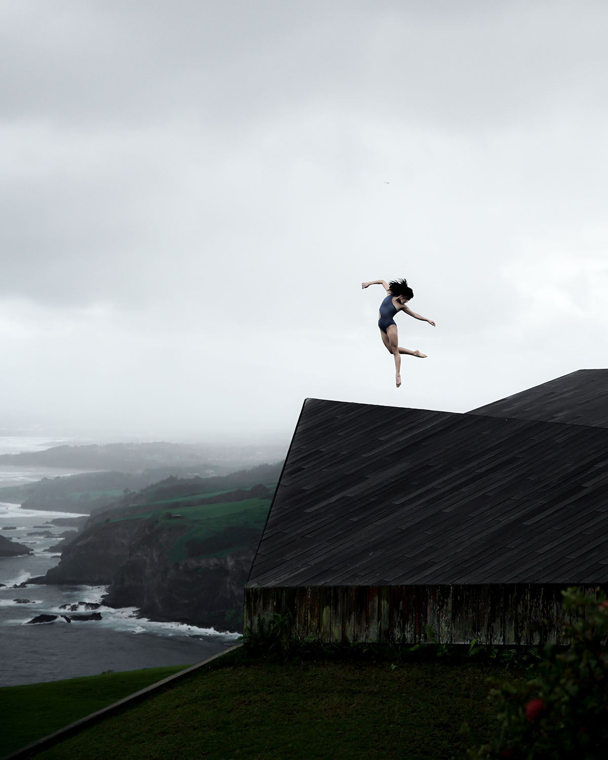 Choreographer Jacob Jonas combines art and dance through architectural backdrops