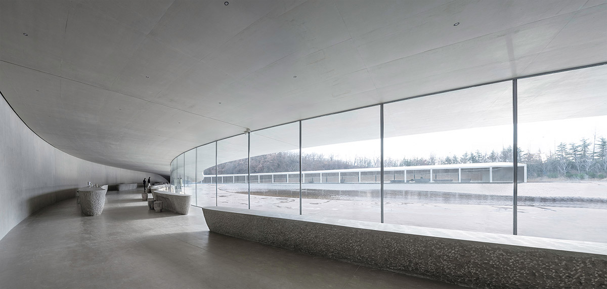 Junya Ishigami+Associates built one-kilometre-long museum on a manmade lake in China 