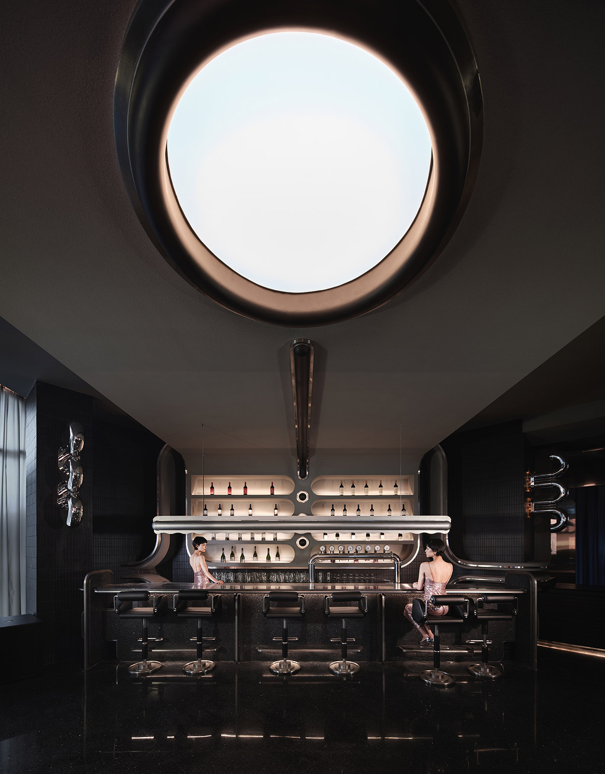 PIG Design sculpts restaurant building with diamond-shaped lines and retro effect in China