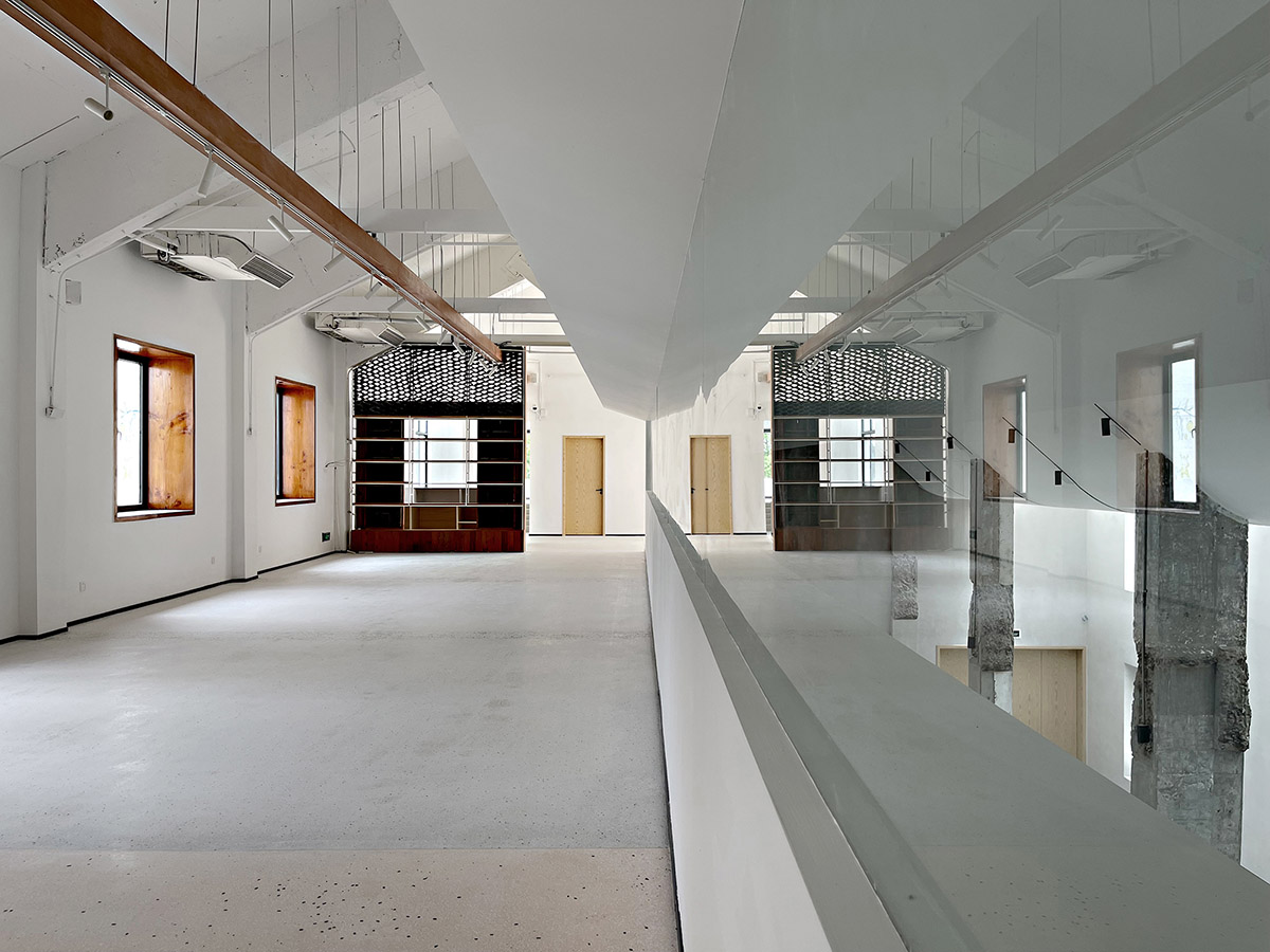 y.ad studio converts office building into a light-filled conference center in Kunshan