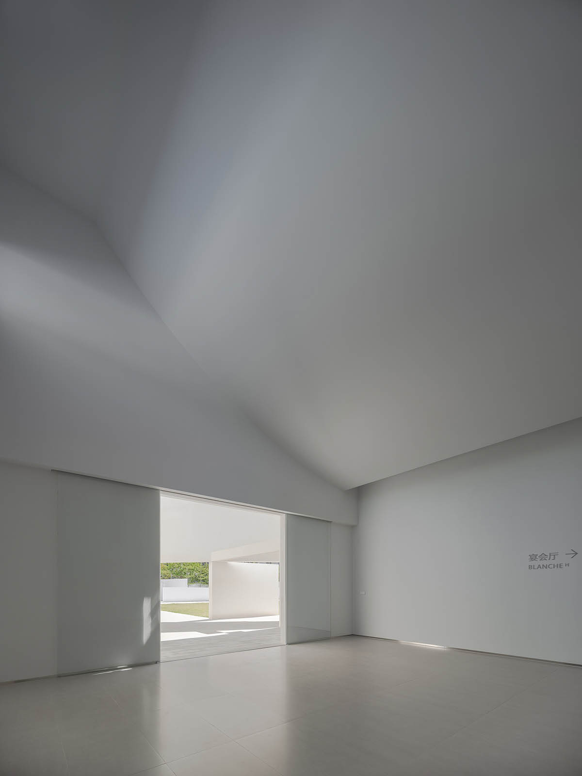 AD ARCHITECTURE plays with abstract geometries to design Future Artspace H in Shantou, China 
