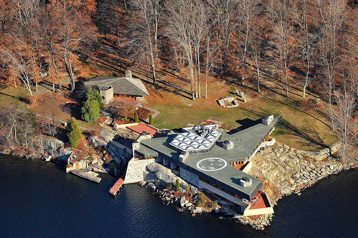 Private island is on the market for $14.9M with Frank Lloyd Wright-designed Massaro House