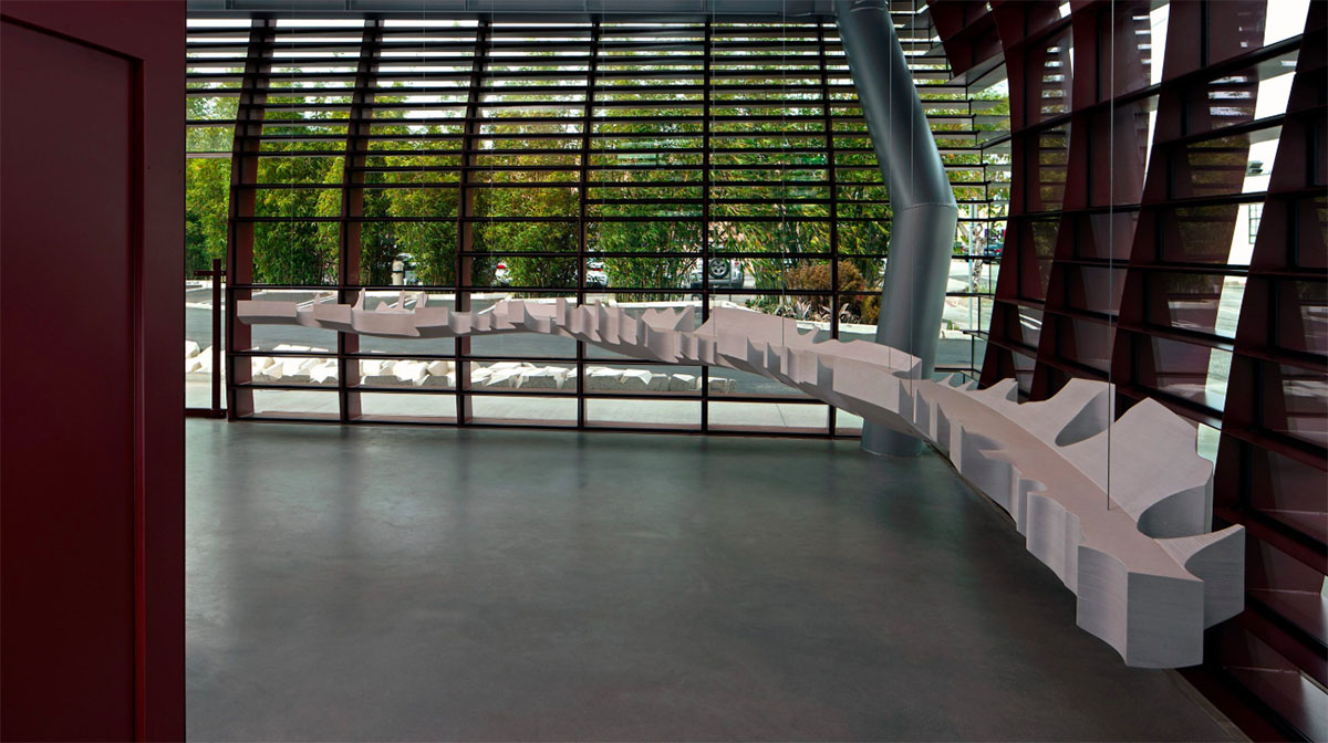 Eric Owen Moss completes Vespertine Restaurant with soft geometry and red fins in Culver City