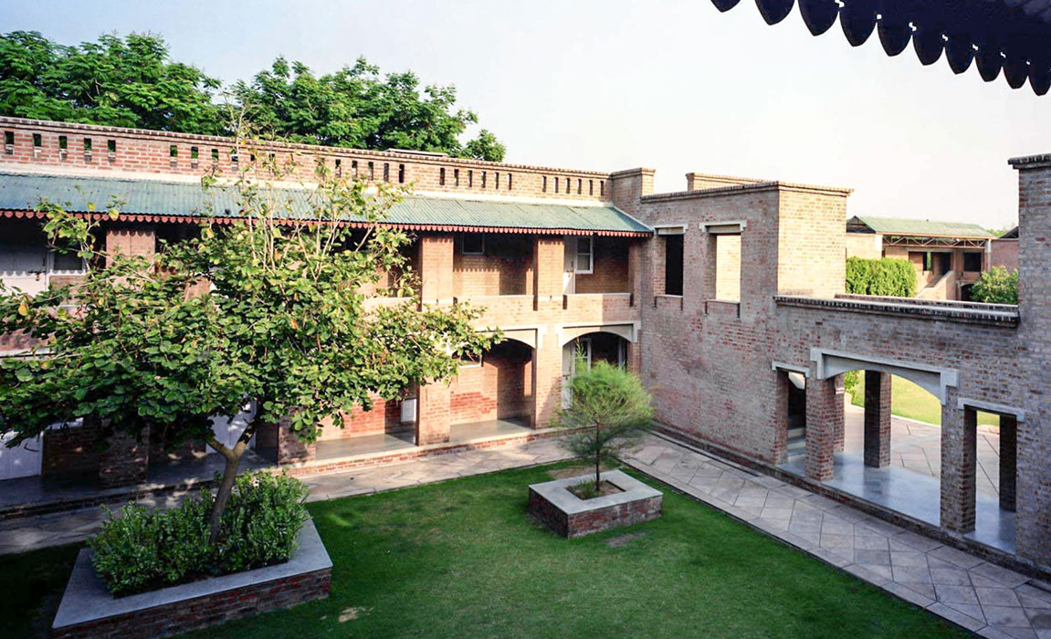 Of India & Aga Khan Award: EDII, Ahmedabad Is One Of The 6 Recipients So Far
