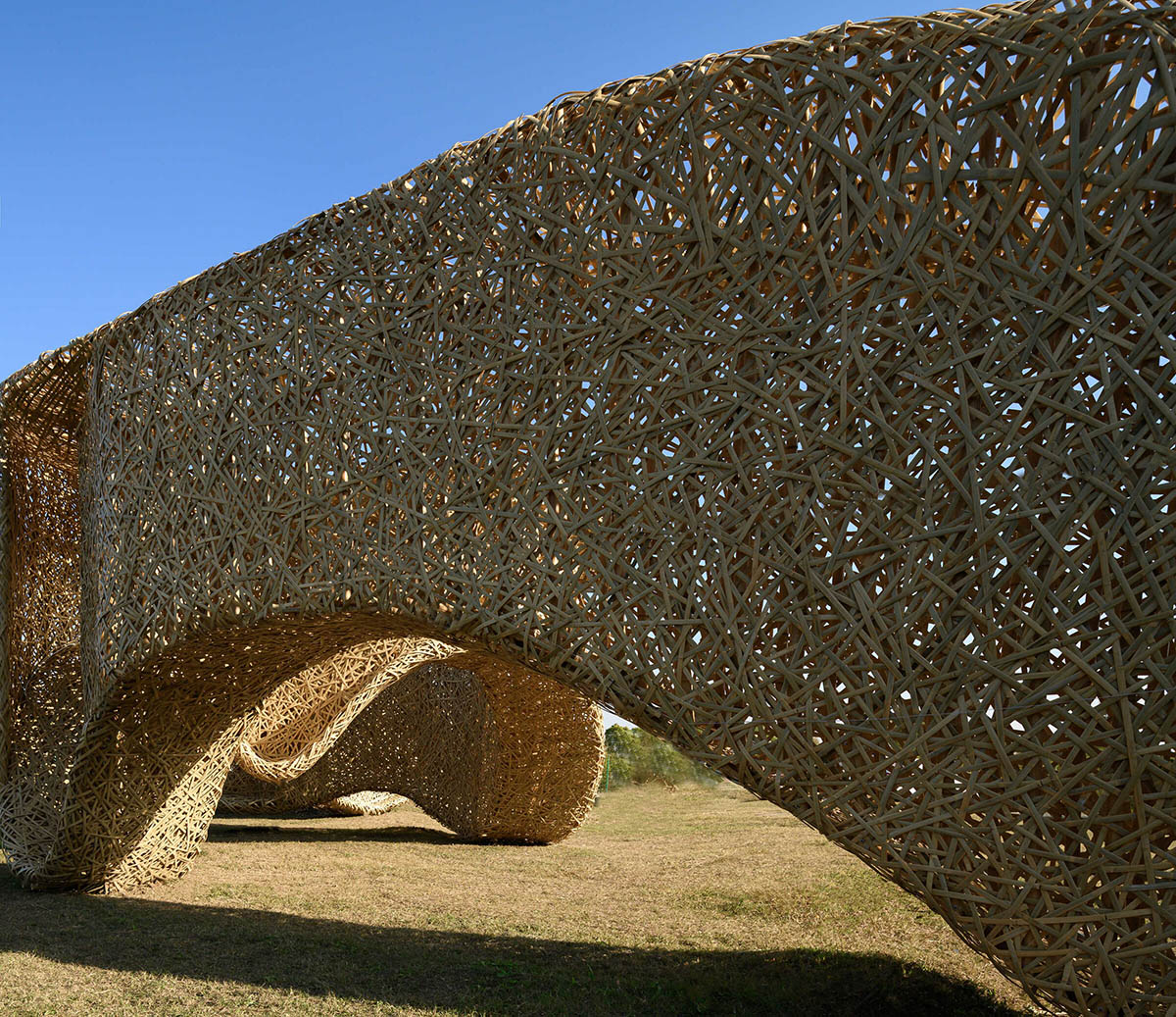 LIN architecture built meandering bamboo pavilion as a social generator in rural China