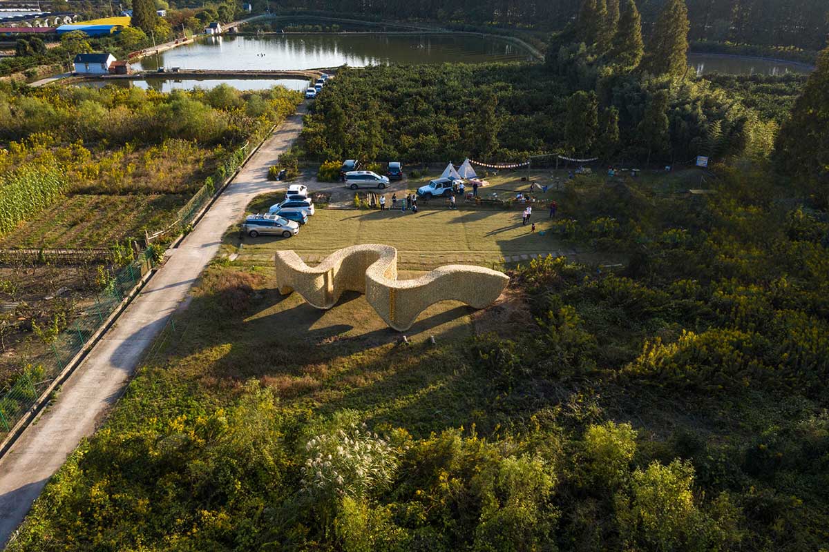 LIN architecture built meandering bamboo pavilion as a social generator in rural China