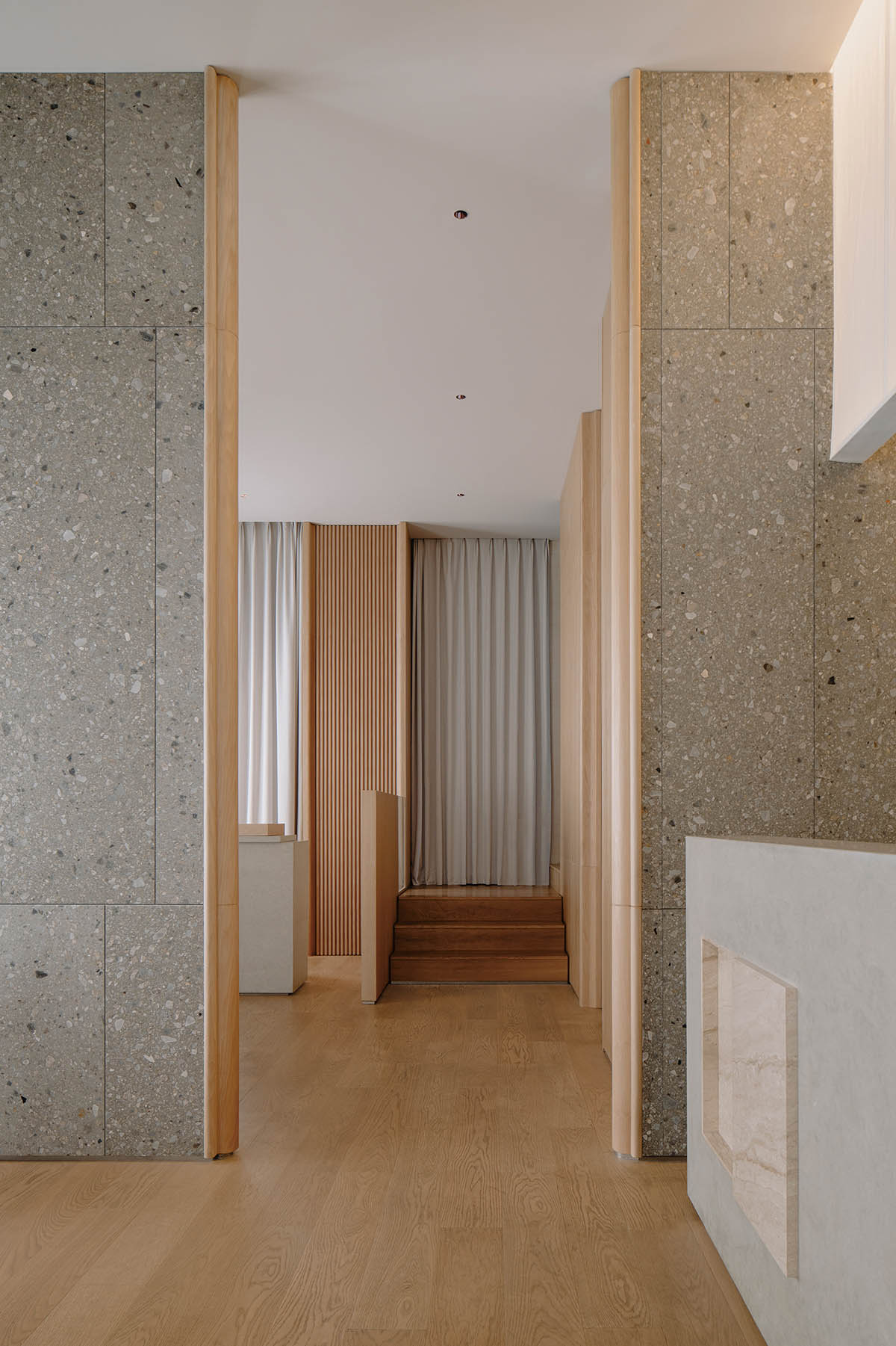 Sò Studio combines soft and sharp lines for interiors of Restaurant Lunar in Shanghai