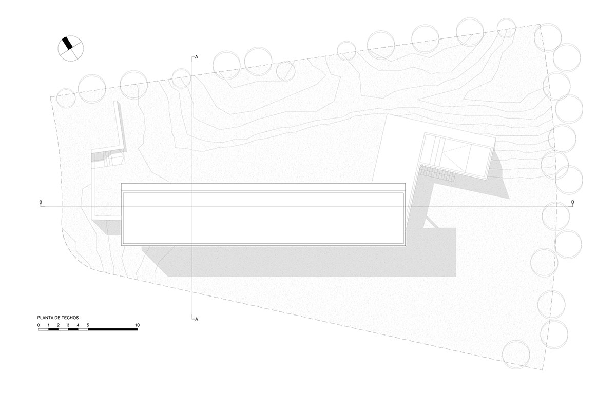 En Obra Arquitectos completes concrete Casa Pirca in Argentina