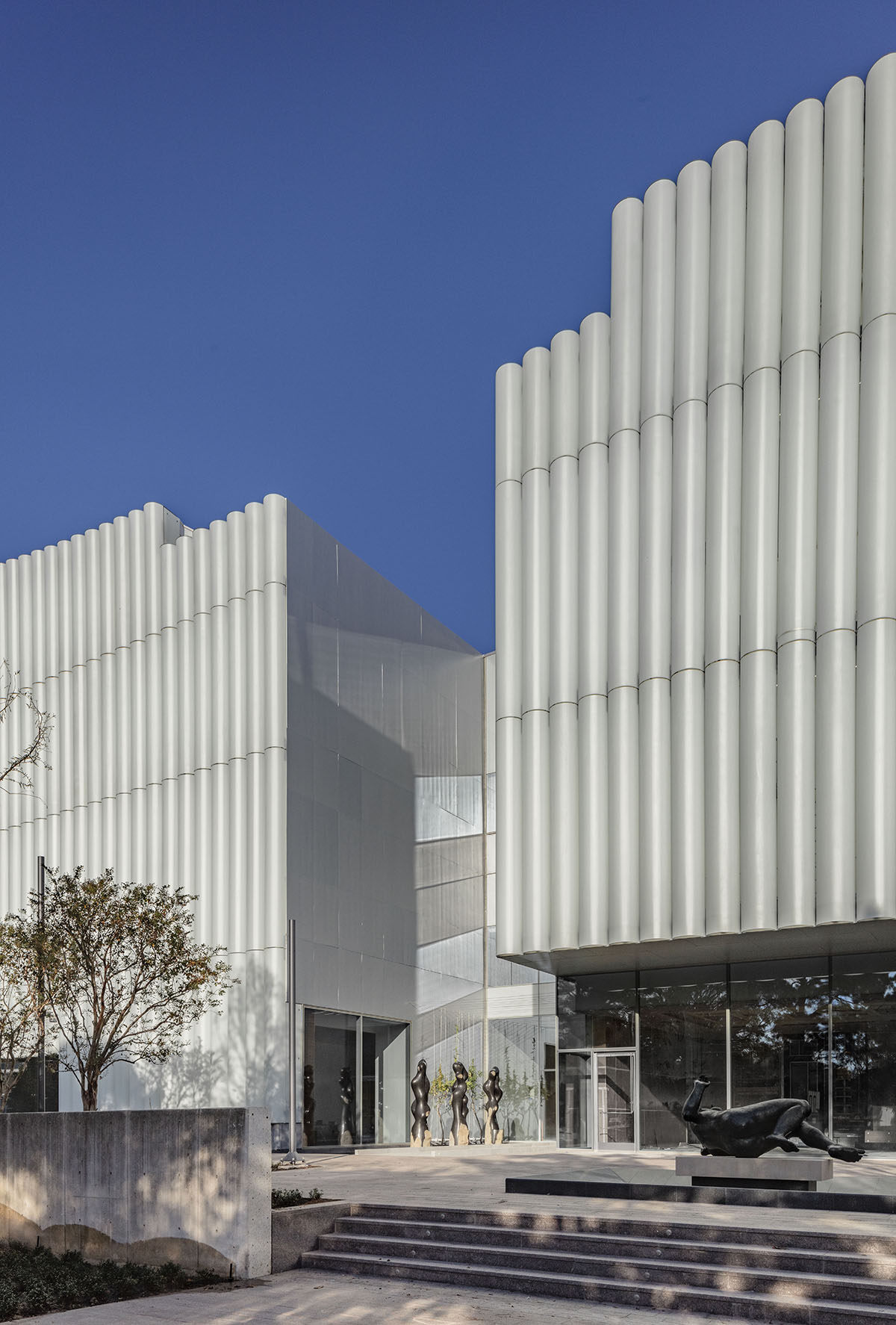 Steven Holl Architects completes Nancy and Rich Kinder Museum in Houston