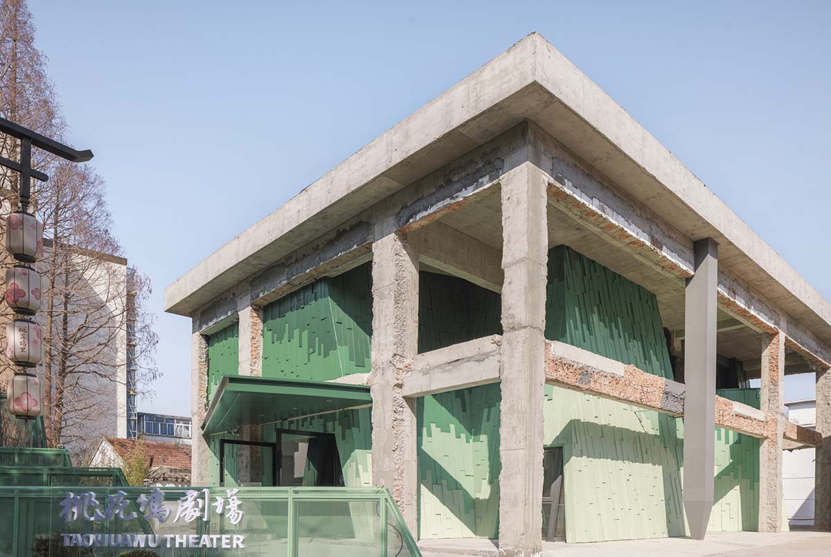 Wutopia Lab transforms former silk weaving factory into a theater in Suzhou, China 
