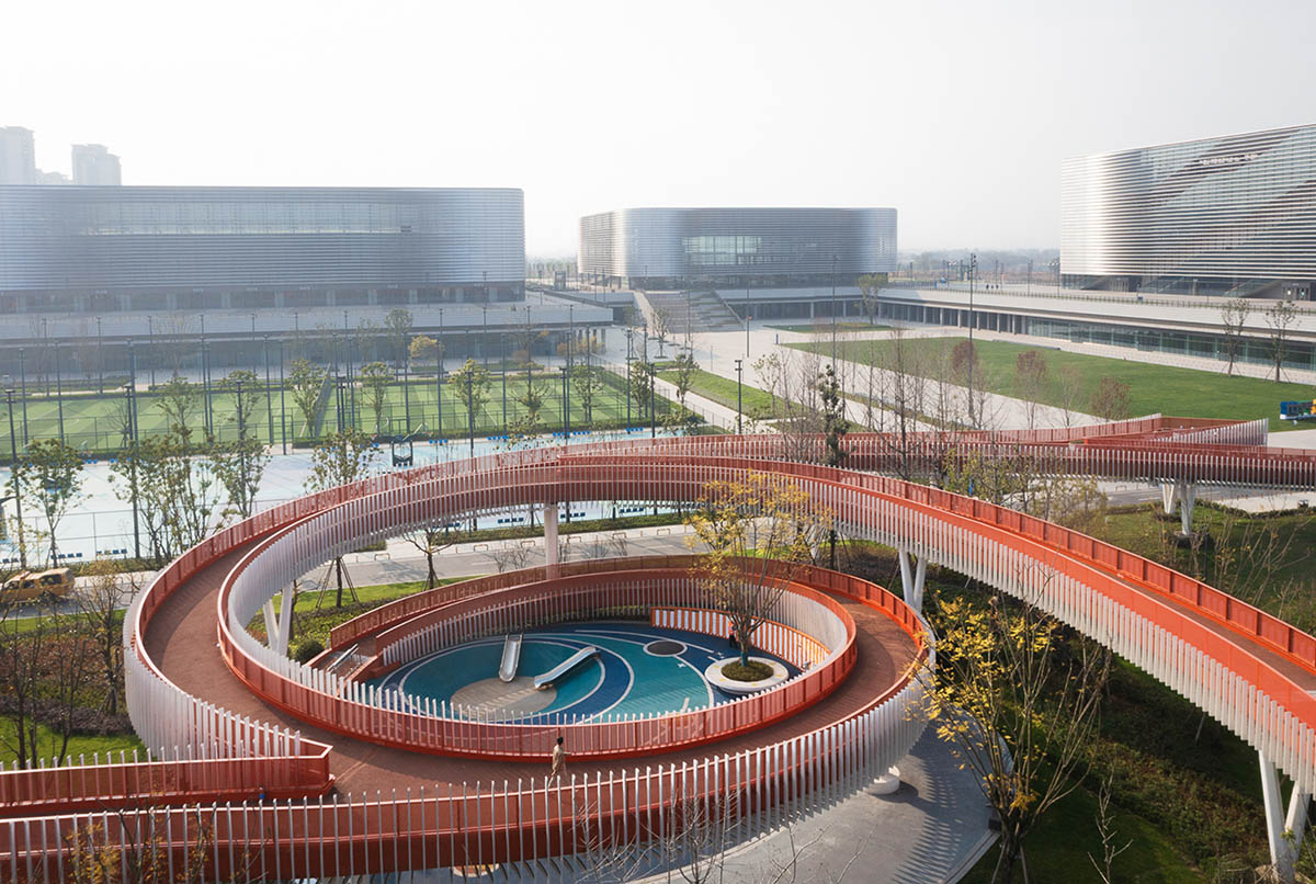 Atelier-Sizhou completes Dong‘an Lake Sports Park Bridge in Chengdu