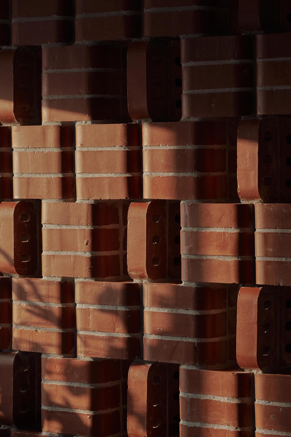 L Architects creates green haven, merging interior design with nature in Singapore