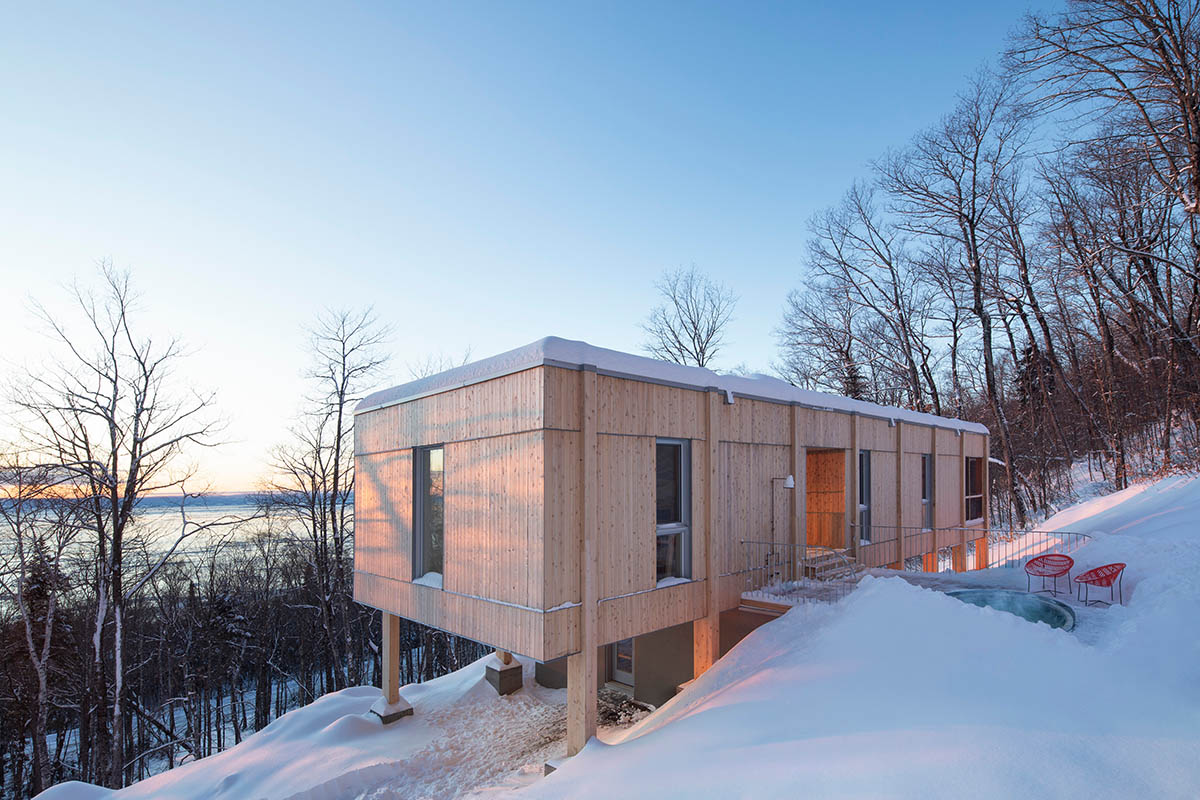 Residence Chez Léon by Quinzhee Architecture evokes the nostalgia of a 