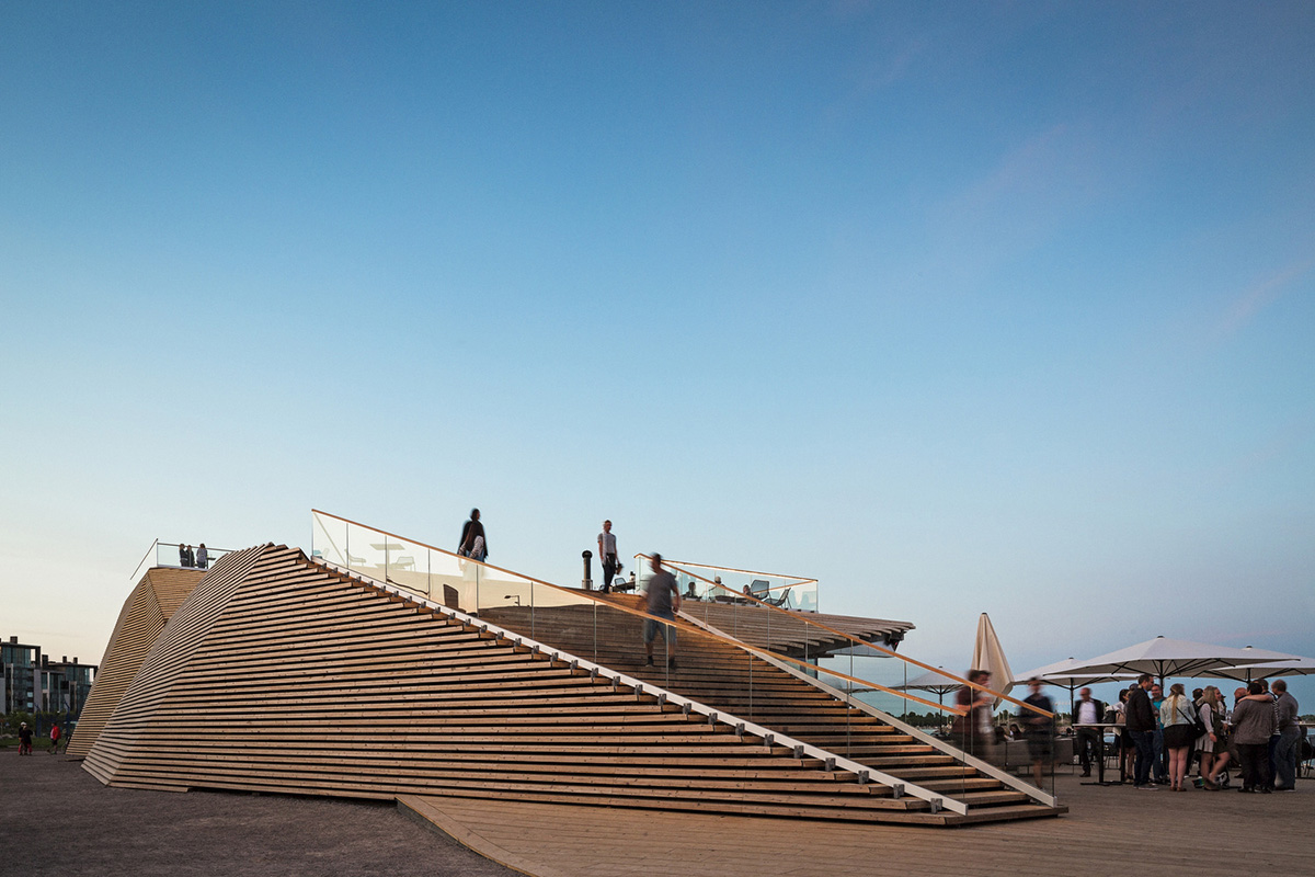 Avanto Architects creates stepped wooden public sauna on Helsinki seashore