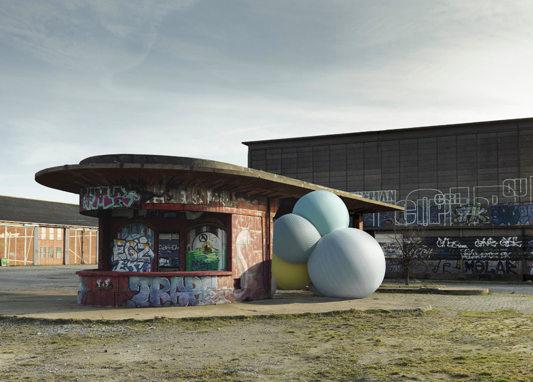 Charles Pétillon’s fabric-covered balloons invade deserted landscapes in Milan