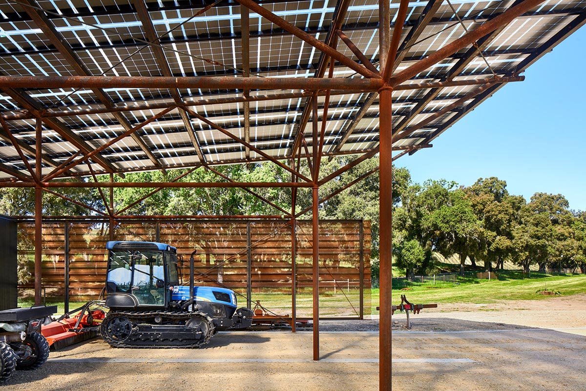 Clayton & Little’s corten-steel barn powers its adjacent winery with reclaimed oil field pipes