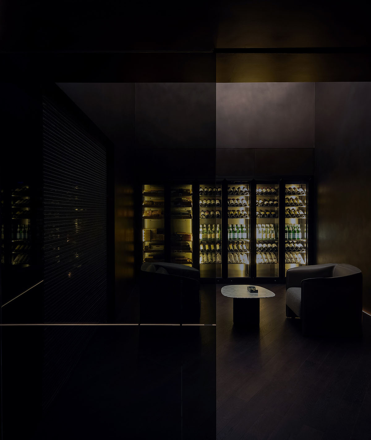 AD ARCHITECTURE creates surreal and dramatic space for WU Club restaurant and club in Guangdong