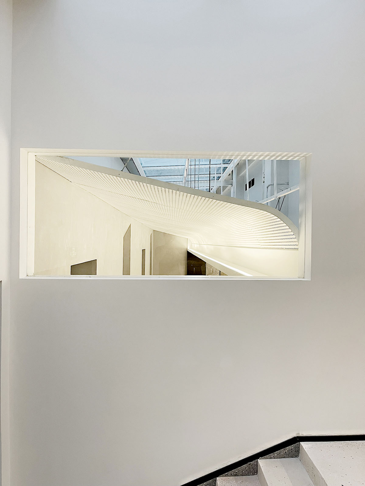 y.ad studio converts office building into a light-filled conference center in Kunshan