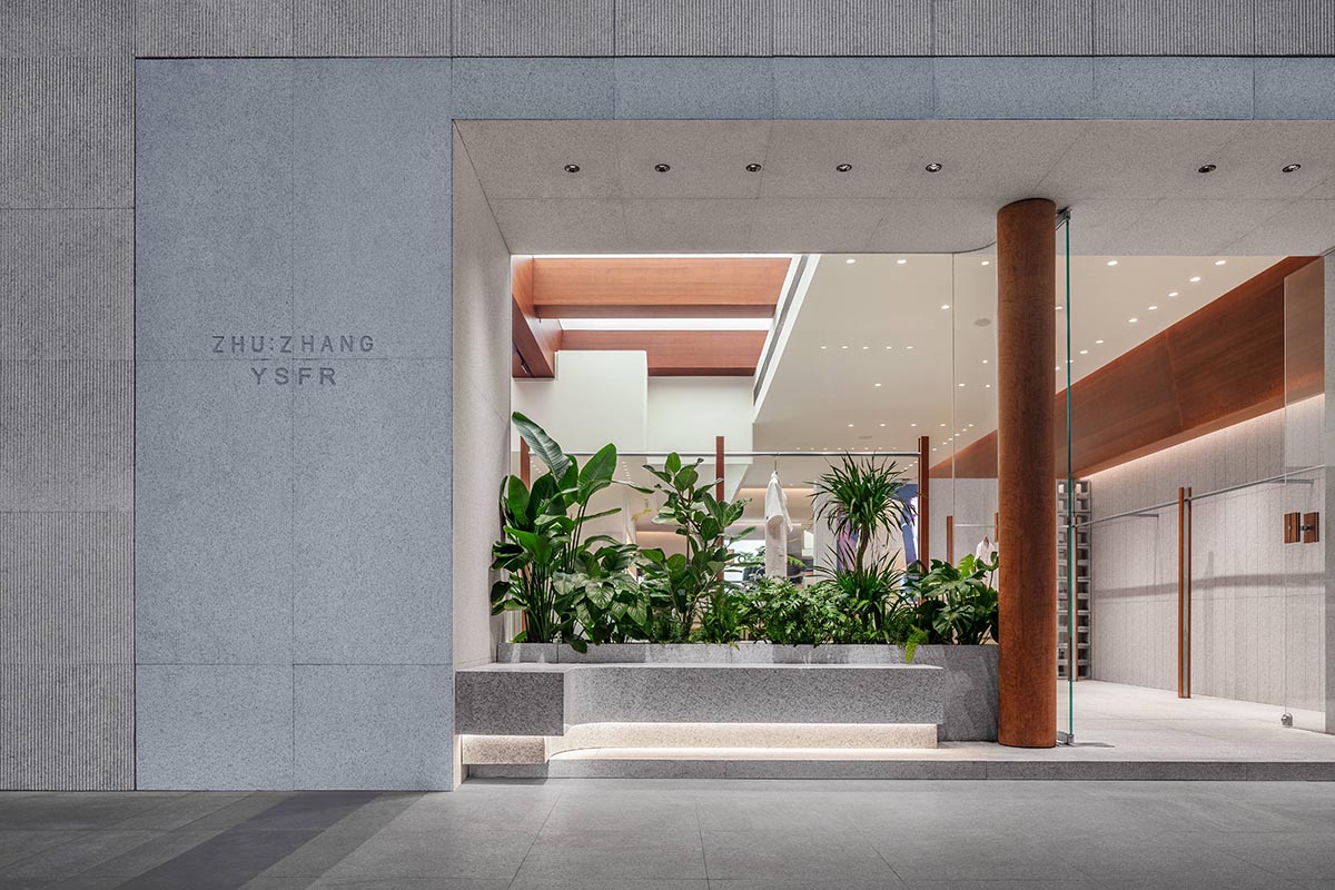 LubanEra·Design completes retail store breaking spatial constraints with dynamic form and symbiosis