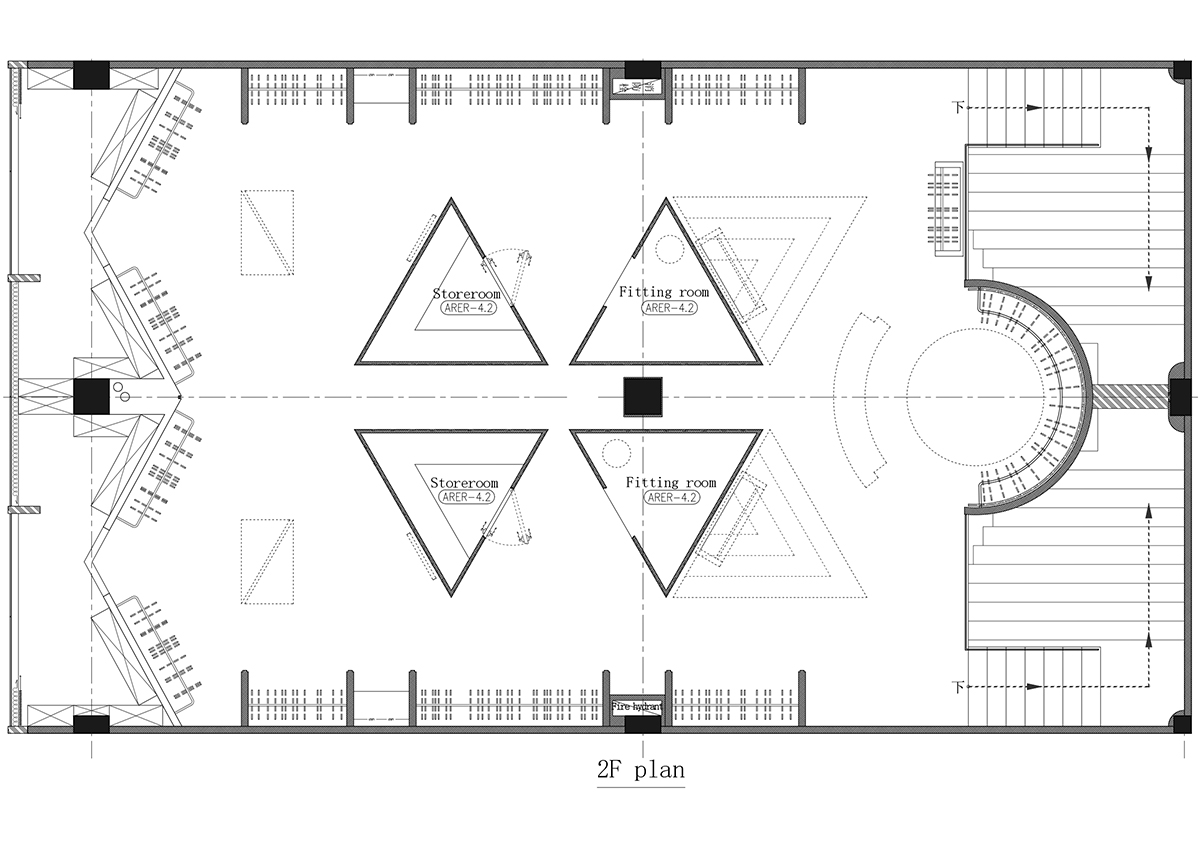 MMC DESIGN переосмысливает треугольные и прямоугольные формы Парфенона в бутике в Ханчжоу.