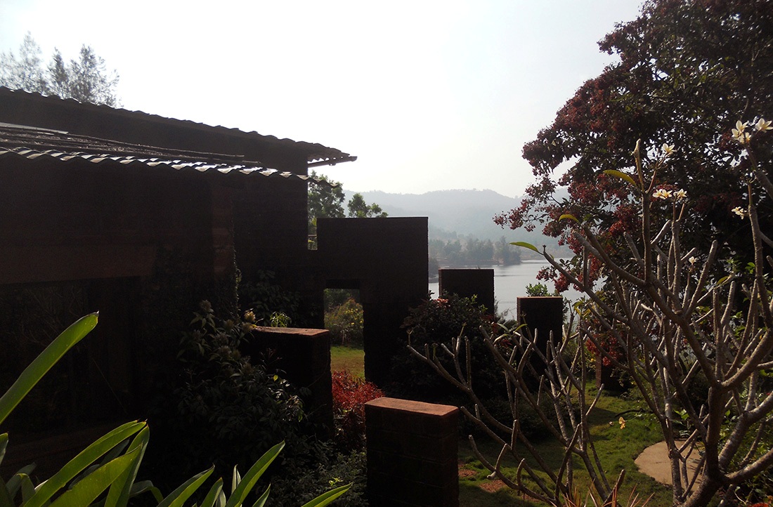 On Organic Architecture: 'Neelai' Lake House by Shirish Beri & Associates