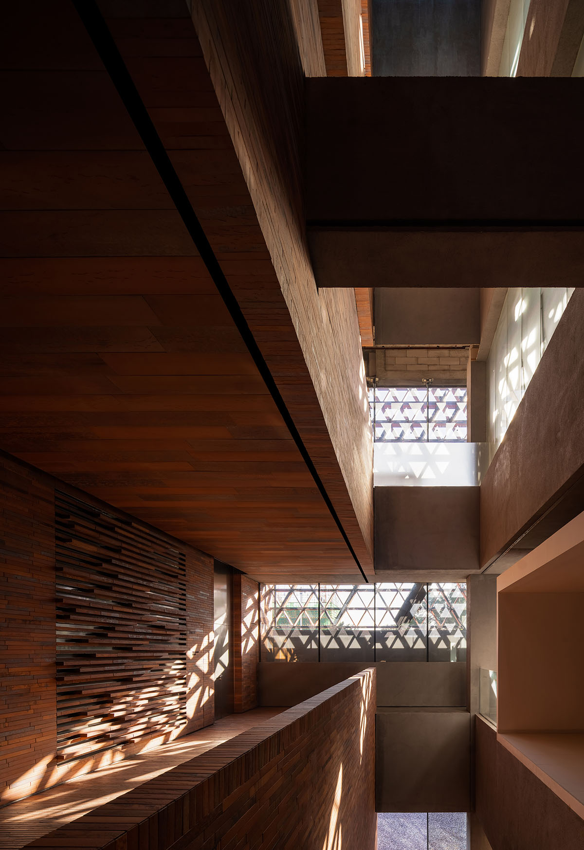 DOMANI completes TIC Art Center with red ceramic brick in Foshan 