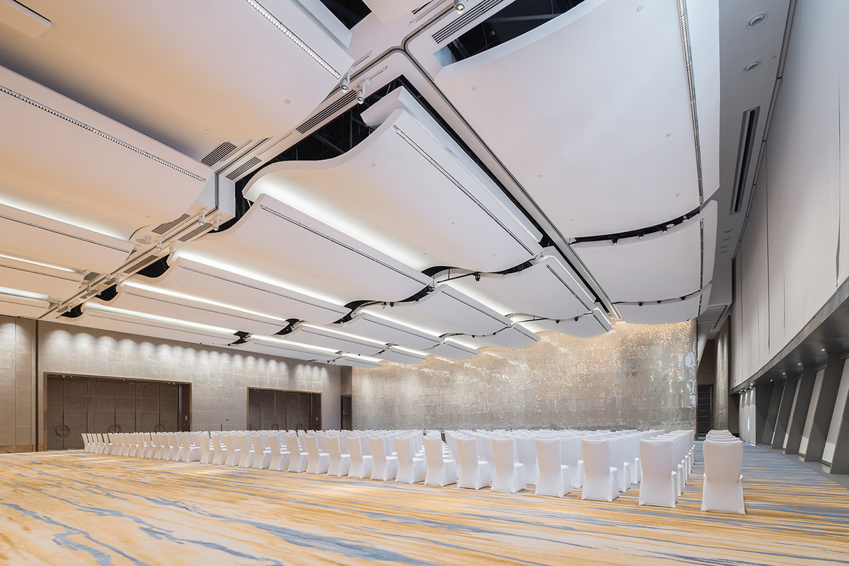 CL3 Architects combines Chinese motifs and crafts in interiors of Chongqing Raffles City complex