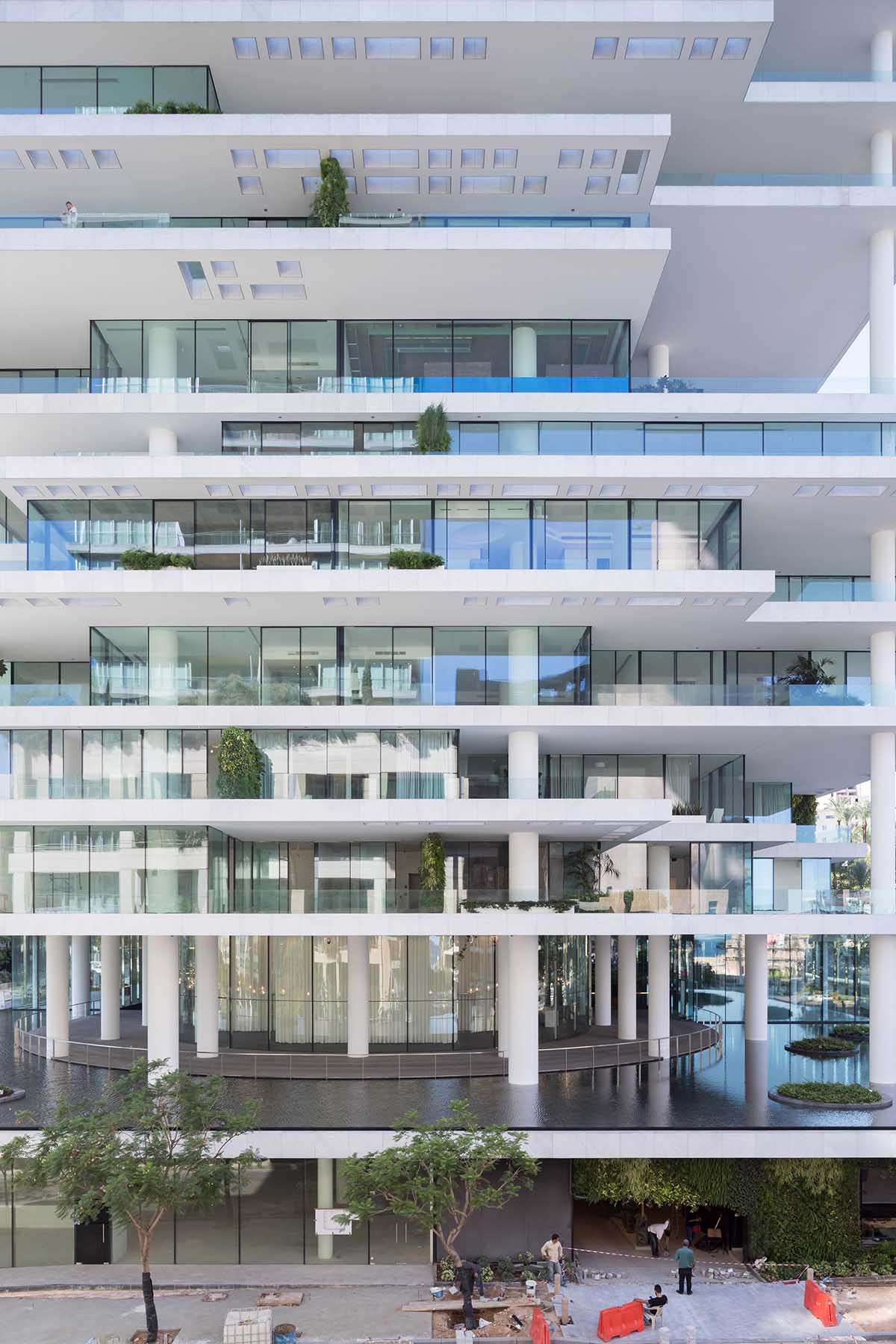 Herzog & de Meuron completes Beirut Terraces with stratified floors