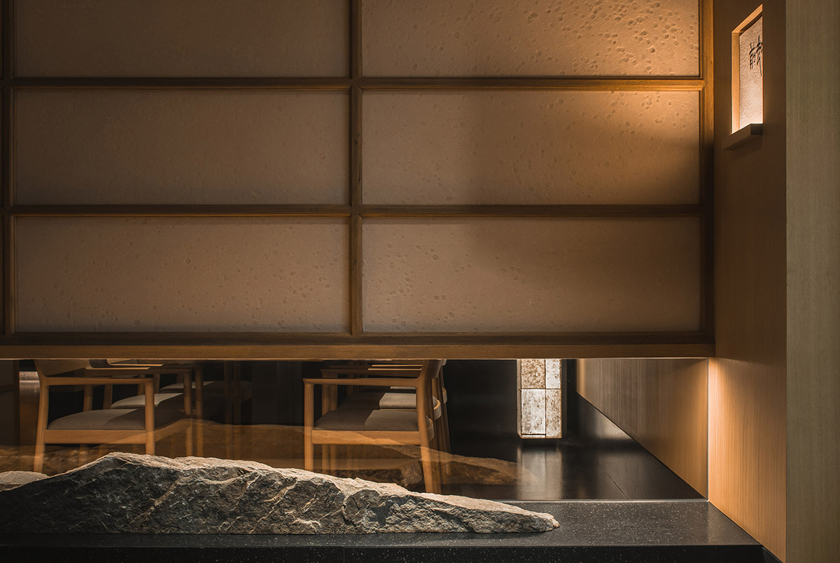 Nature Times Art Design creates tranquil dining space for Teng Restaurant in a sealed box form