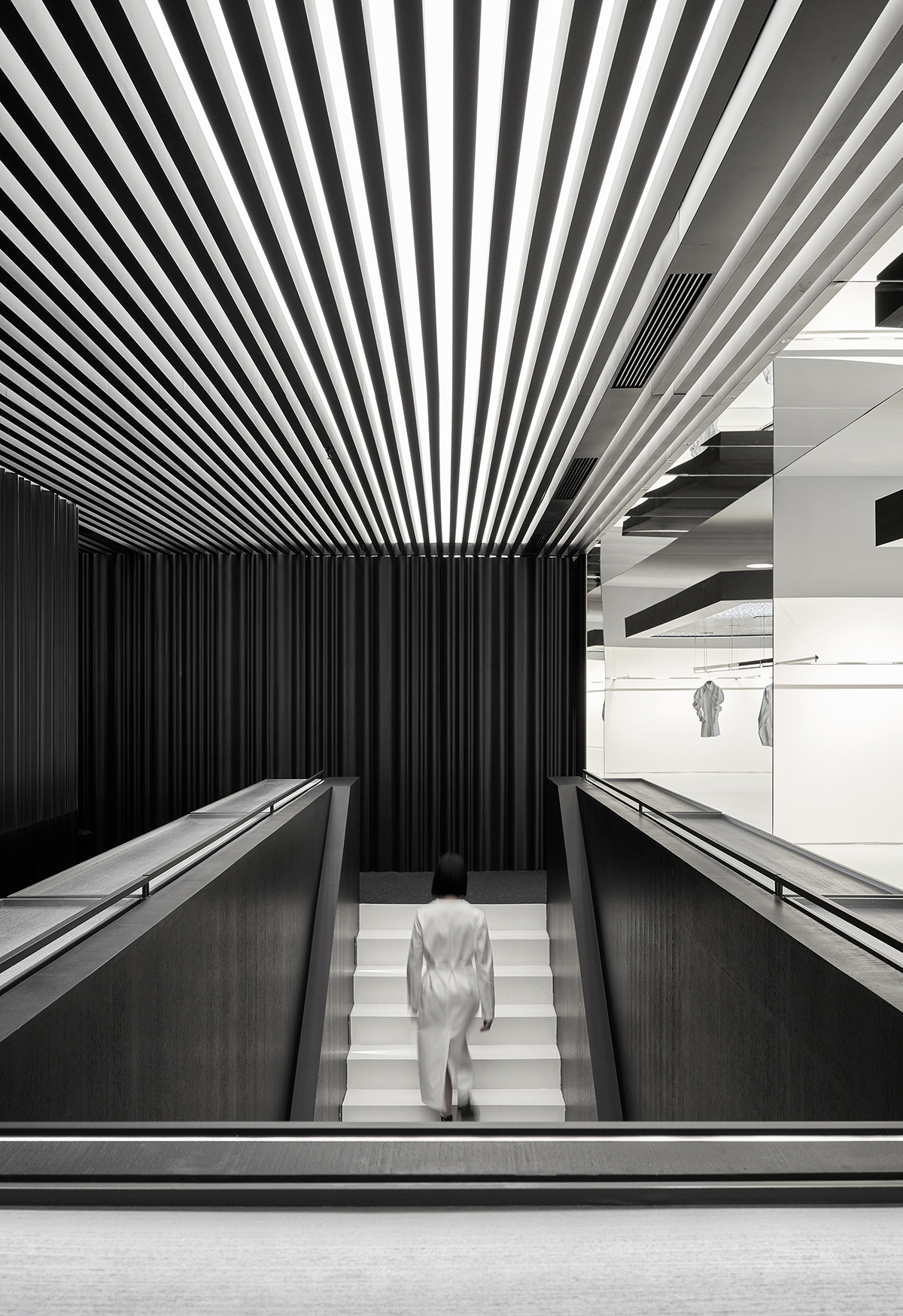 Various Associates integrates giant variable screens to interiors of fashion boutique in Chengdu