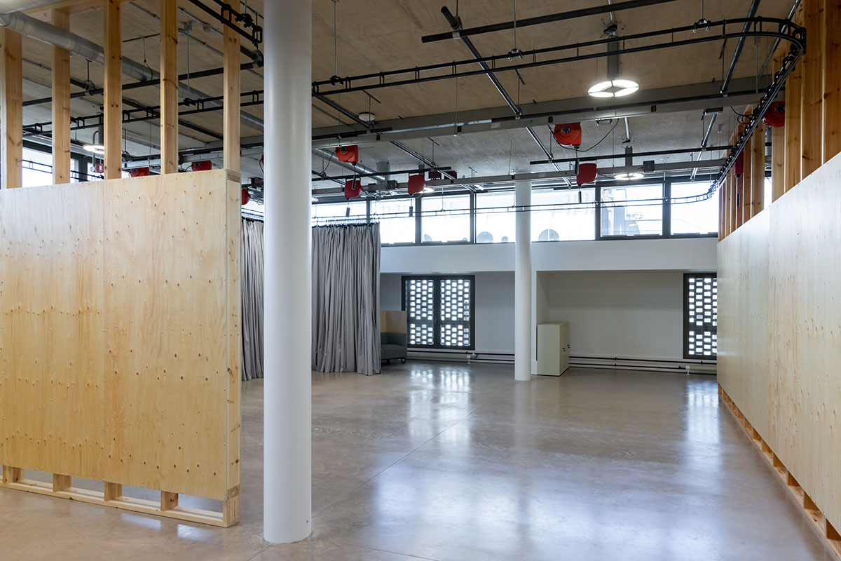 Herzog & de Meuron completes new campus of Royal College Of Art in Battersea, London