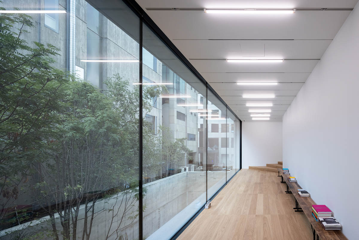 More photographs revealed for Herzog & de Meuron's monolithic ST SongEun Building in Seoul 