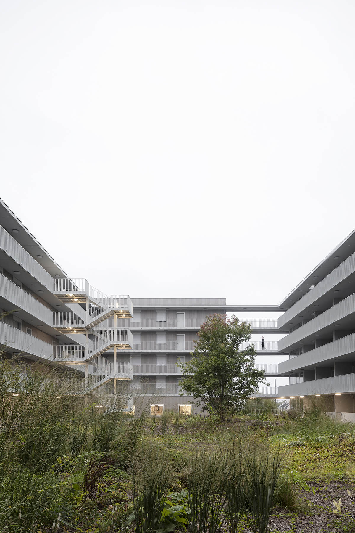 KAAN Architecten completes a compact mixed-use building with a domestic vibe in Nantes, France