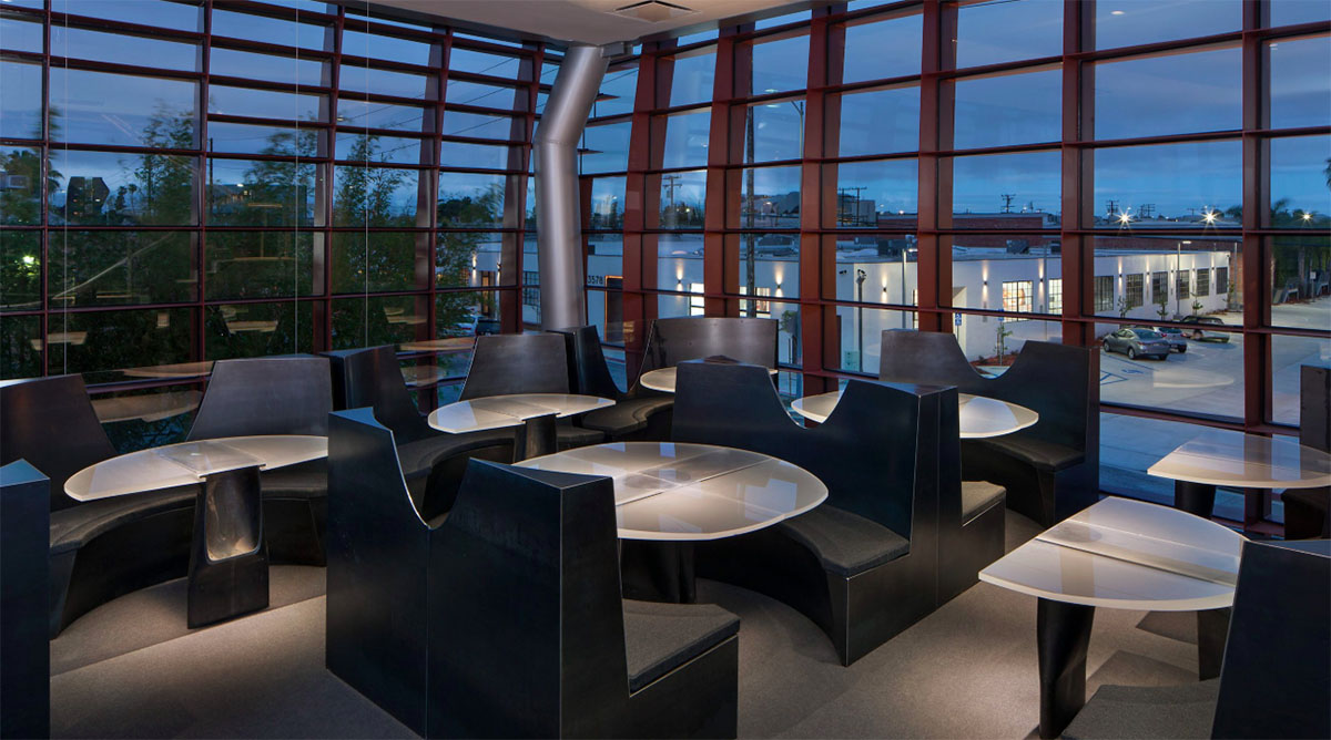 Eric Owen Moss completes Vespertine Restaurant with soft geometry and red fins in Culver City