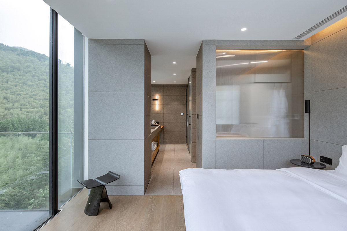 Cube Hotel, made of black skeleton, provides equal space to each room overlooking bamboo forests