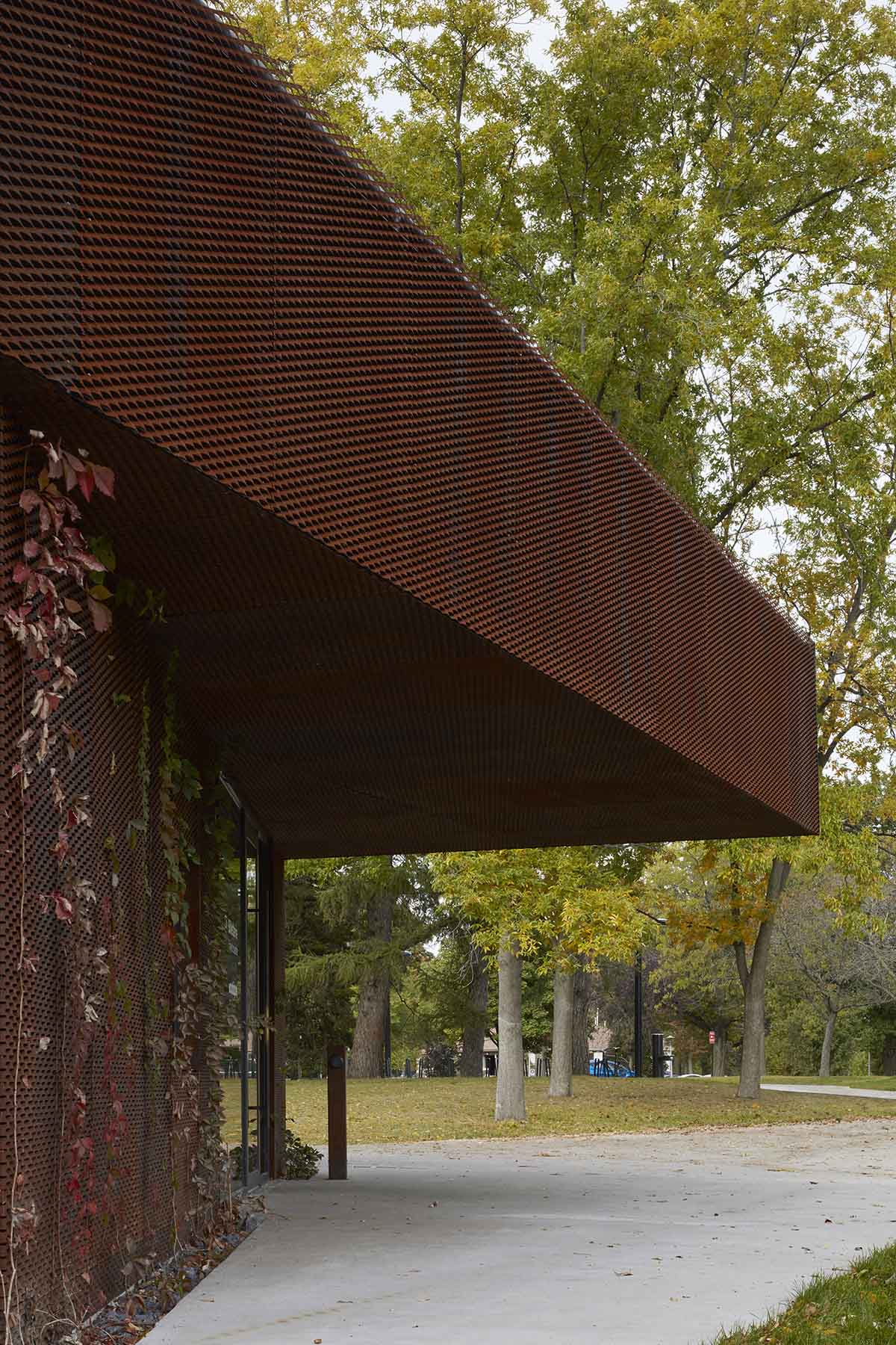 Corten steel pavilion by Pelletier de Fontenay plays with two geometries in Montreal