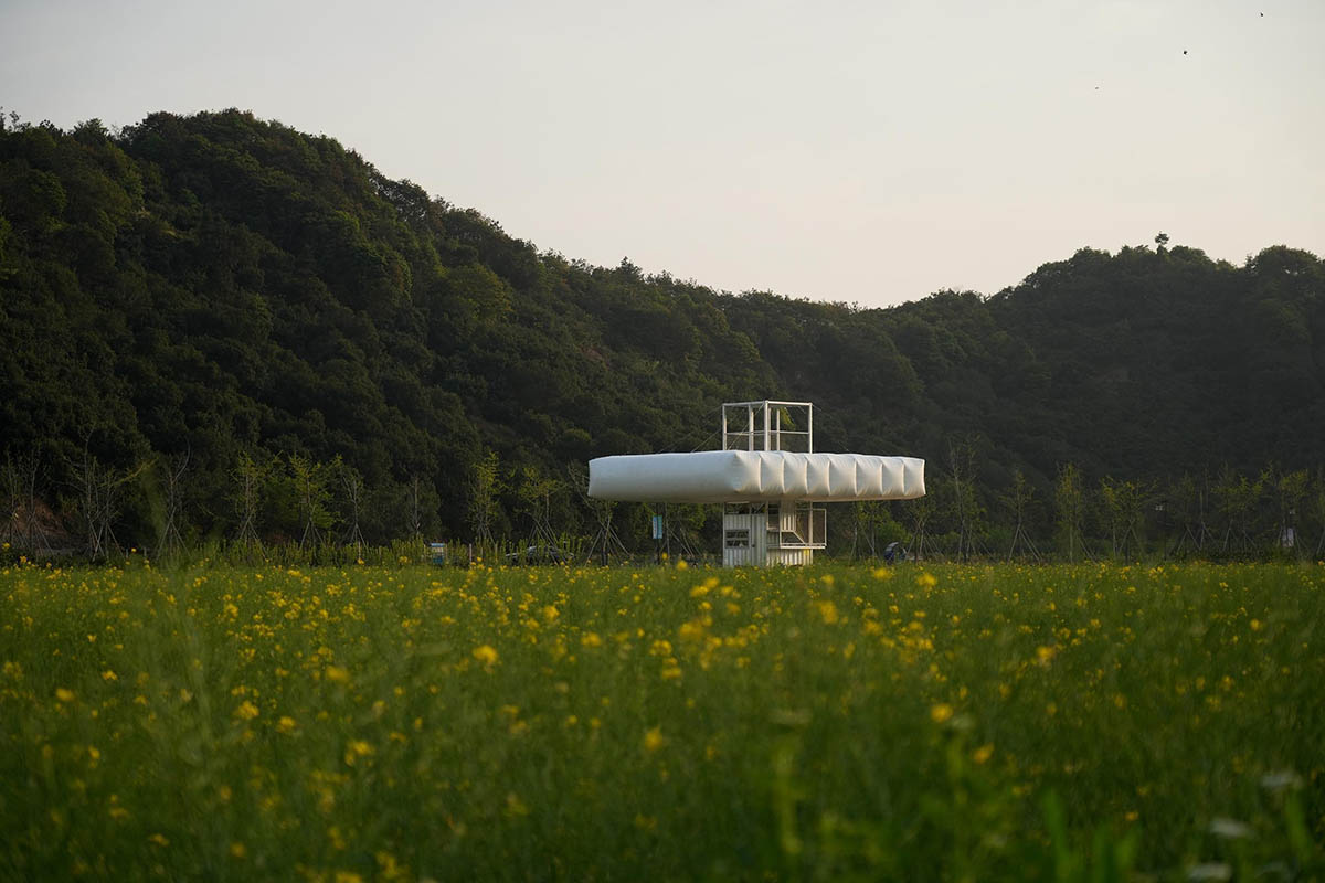 Practice on Earth and Increments Studio complete inflatable structures in Ningbo, China