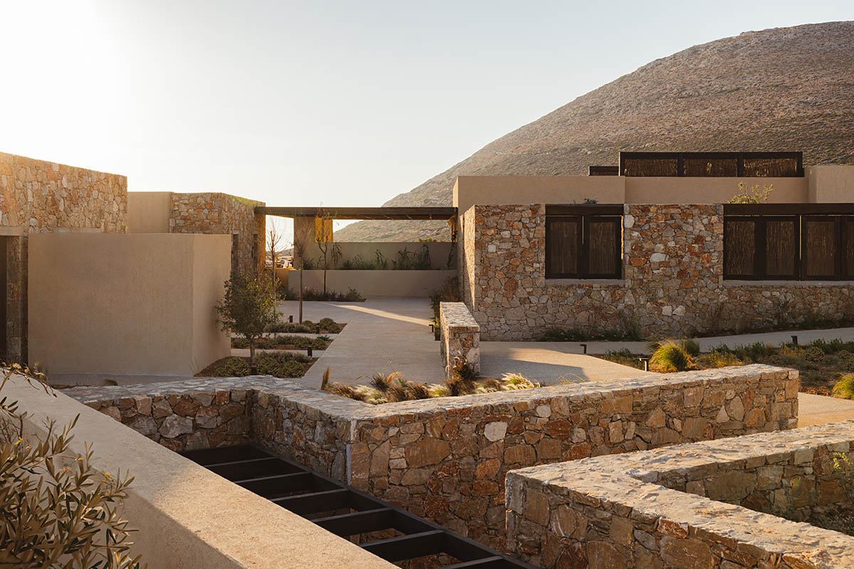 Eco-resort by Block722 pairs earthy and soft beige tones on Folegandros island 