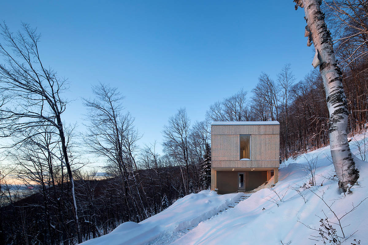 Residence Chez Léon by Quinzhee Architecture evokes the nostalgia of a 